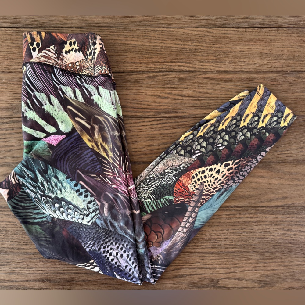 Nike Dri Fit Multicolor Patterned Leggings